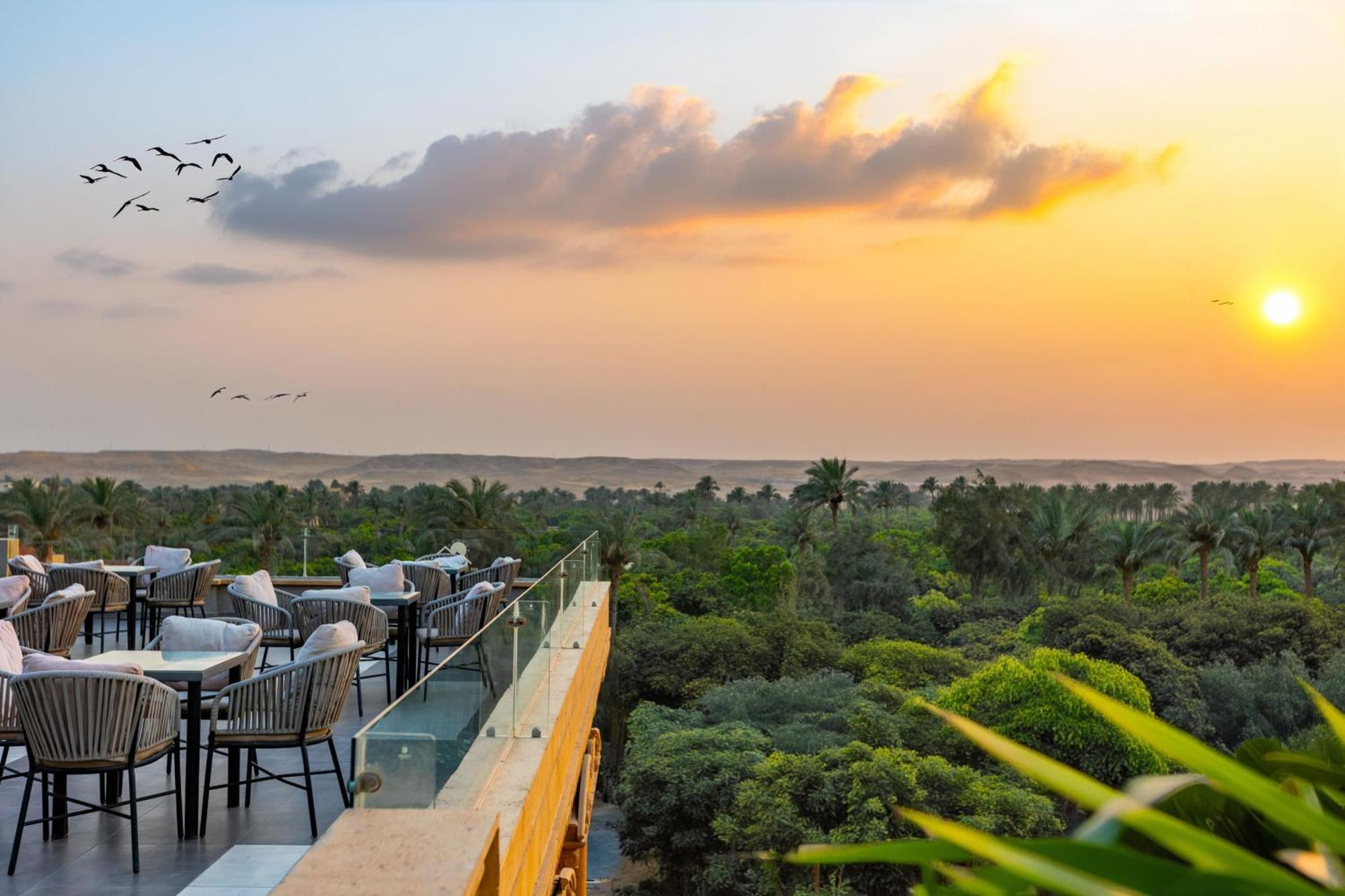 Golden Palm Sunrise Inn Kafret el-Gabal 外观 照片